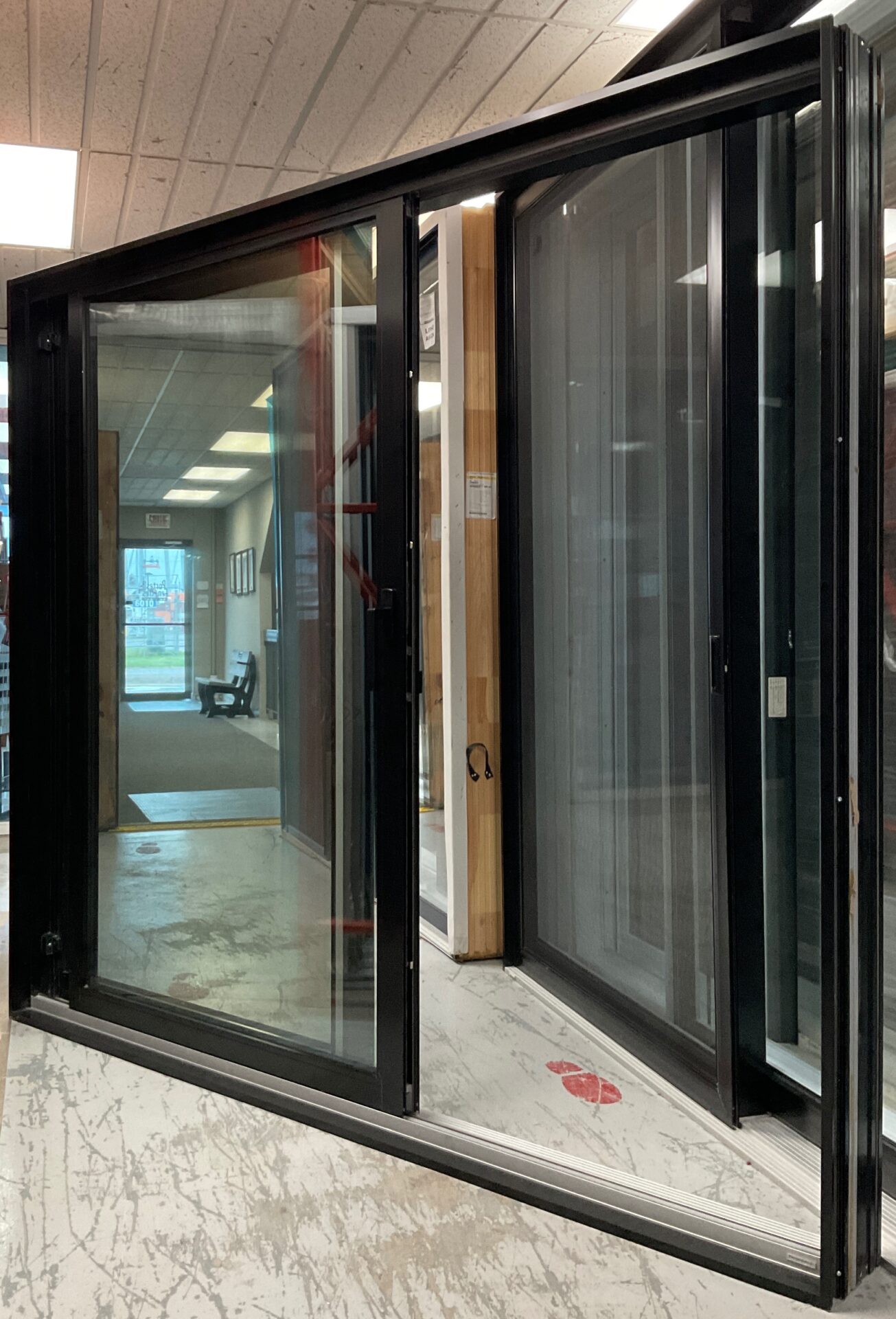1476PP Porte patio LOFT Aluminium 9 Noire 107x81 ouv. Droite – Image 2