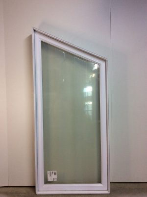 10213FP Fenêtre Fixe PVC Blanc Trapèze  31 1/4 x 70 1/4 - 56 1/4