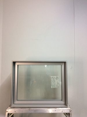 10383FH Fenêtre Fixe HYBRIDE Anodisé 27 x 22