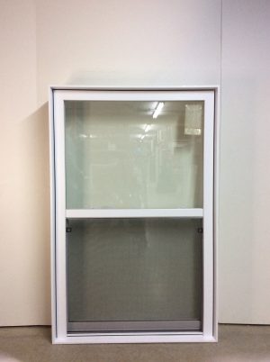 10404GP Fenêtre Guillotine PVC Blanc 1 sect 1 ouvr 40 x 61 1/2