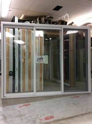 1240PP Porte patio PVC 9’ Blanche 103 5/8x81 3/4 ouv. Droite