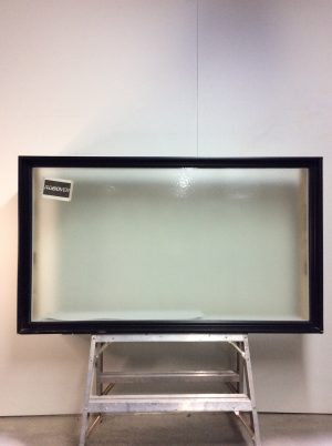 10430FP Fenêtre Fixe PVC Noir Verre givré  coin cadre pvc brisé 57 3/8 x 33 1/8