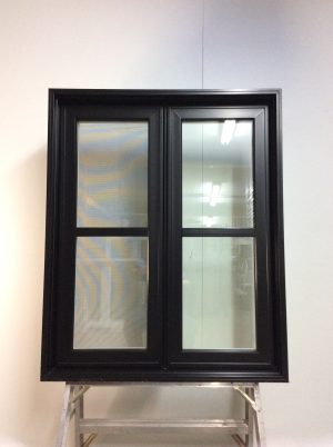 10435BP Fenêtre Battant PVC Noir 2 sect 1 ouvr 37 x 45