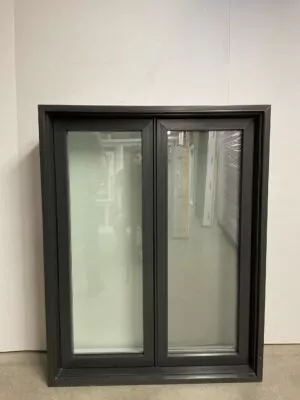 10538BP Fenêtre Battant PVC Minerai de fer 2 sect 1 ouvr 43 3/4 x 55 1/2