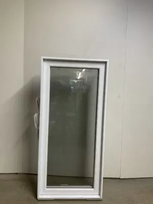 10495BP Fenêtre Battant PVC Blanc 25 1/4 x 54 1/4